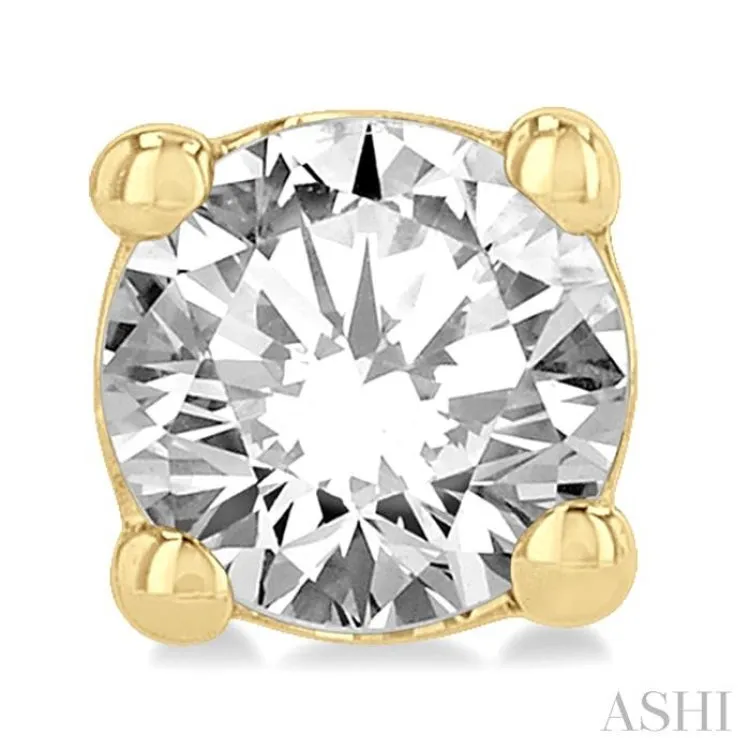 1/5 ctw Round Cut Diamond Stud Earring in 14K Yellow Gold