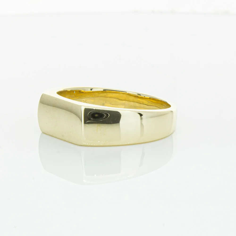 9ct Yellow Gold Rectangular Signet Ring