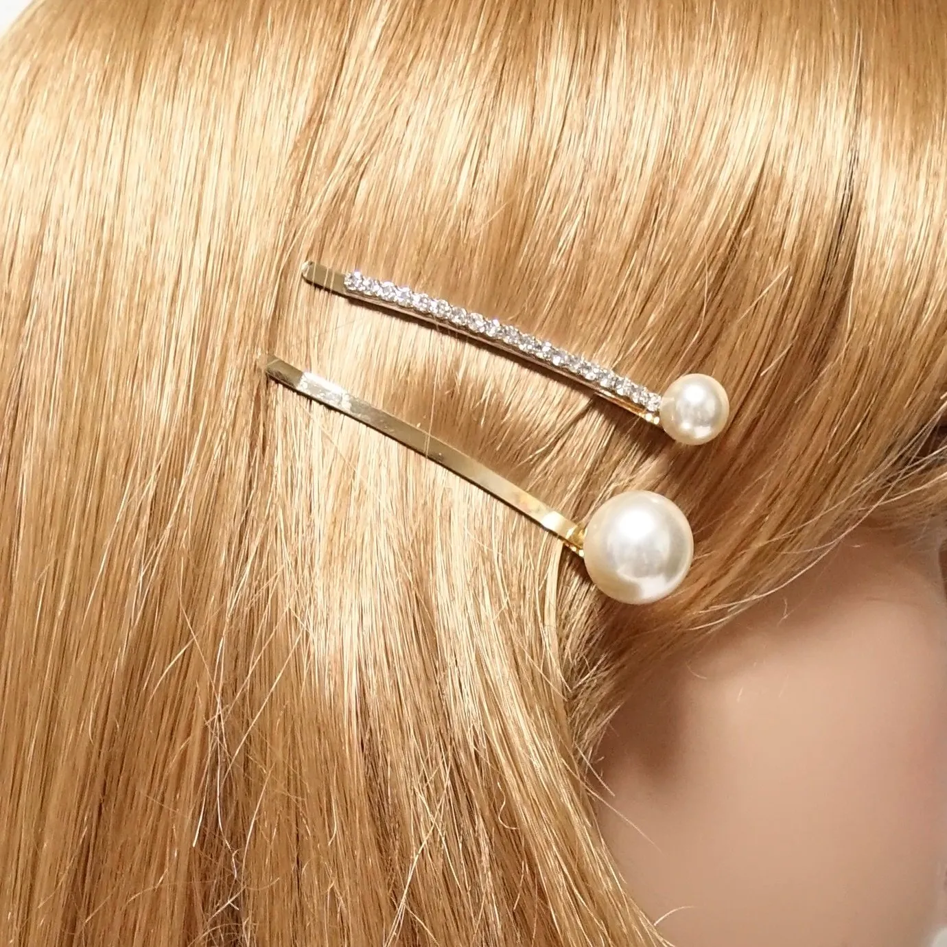 a set of 2 pearl decorated bobby pins rhinestone pearl ball hair accessory for women