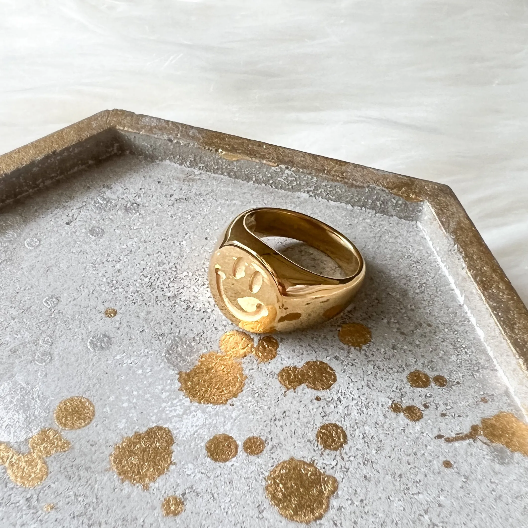 Be Happy Signet Ring - LAST CHANCE!