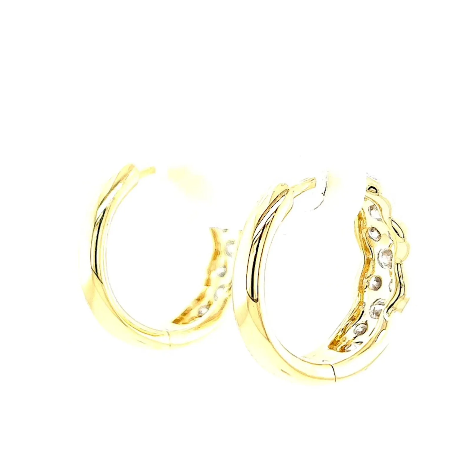 Celebration 9ct Yellow Gold Round Brilliant Cut 1 Carat tw of Lab Grown Diamonds  Huggie Earrings