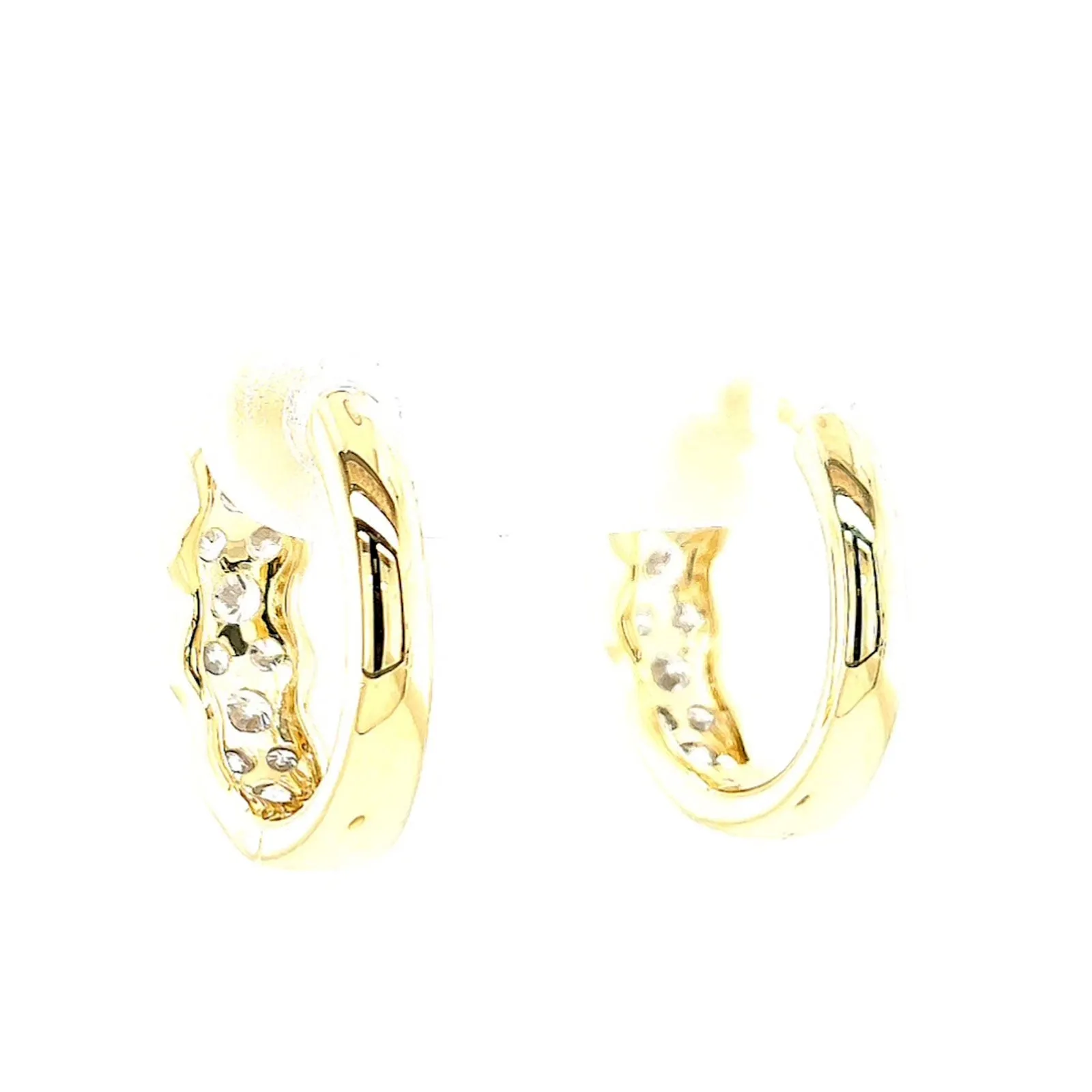 Celebration 9ct Yellow Gold Round Brilliant Cut 1 Carat tw of Lab Grown Diamonds  Huggie Earrings