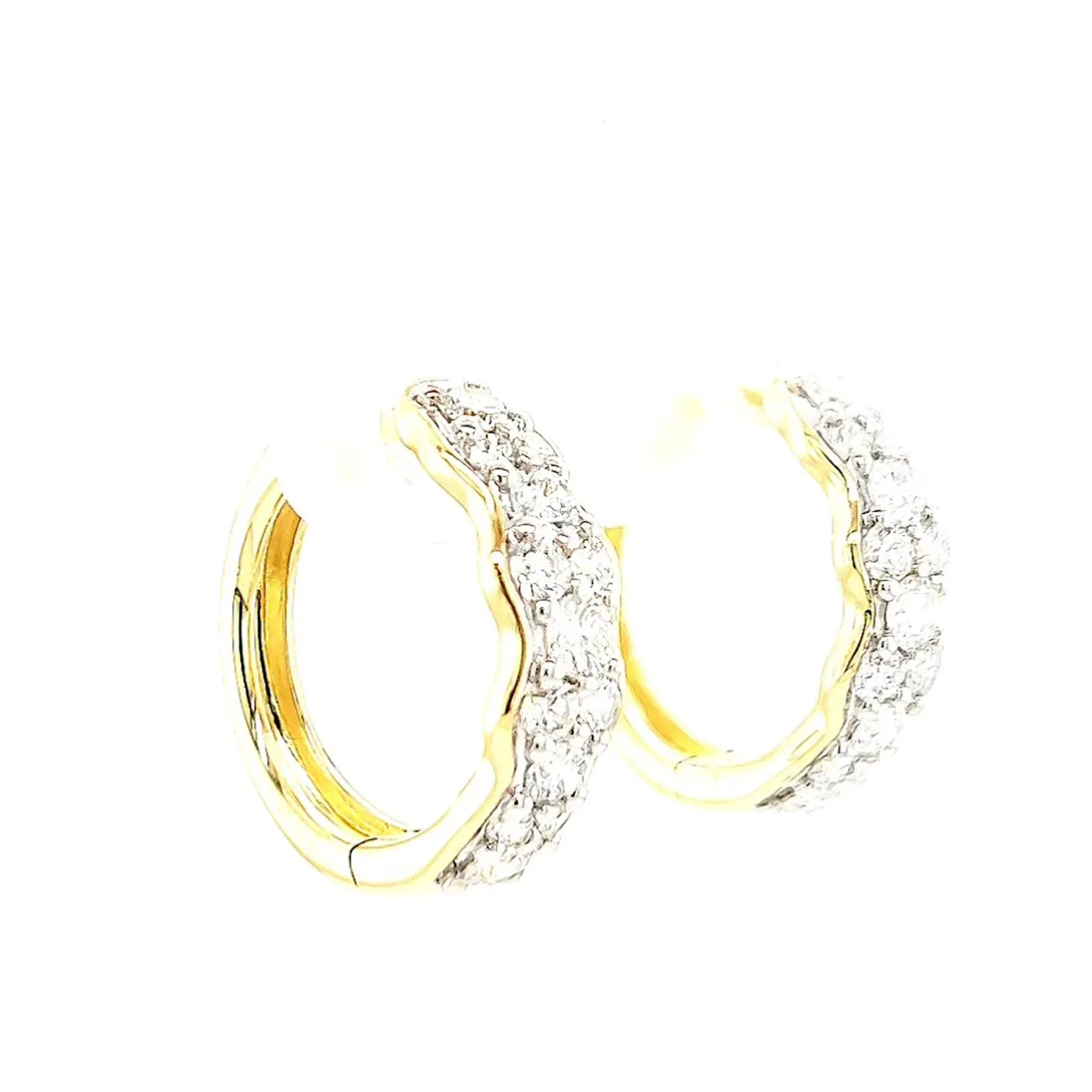 Celebration 9ct Yellow Gold Round Brilliant Cut 1 Carat tw of Lab Grown Diamonds  Huggie Earrings