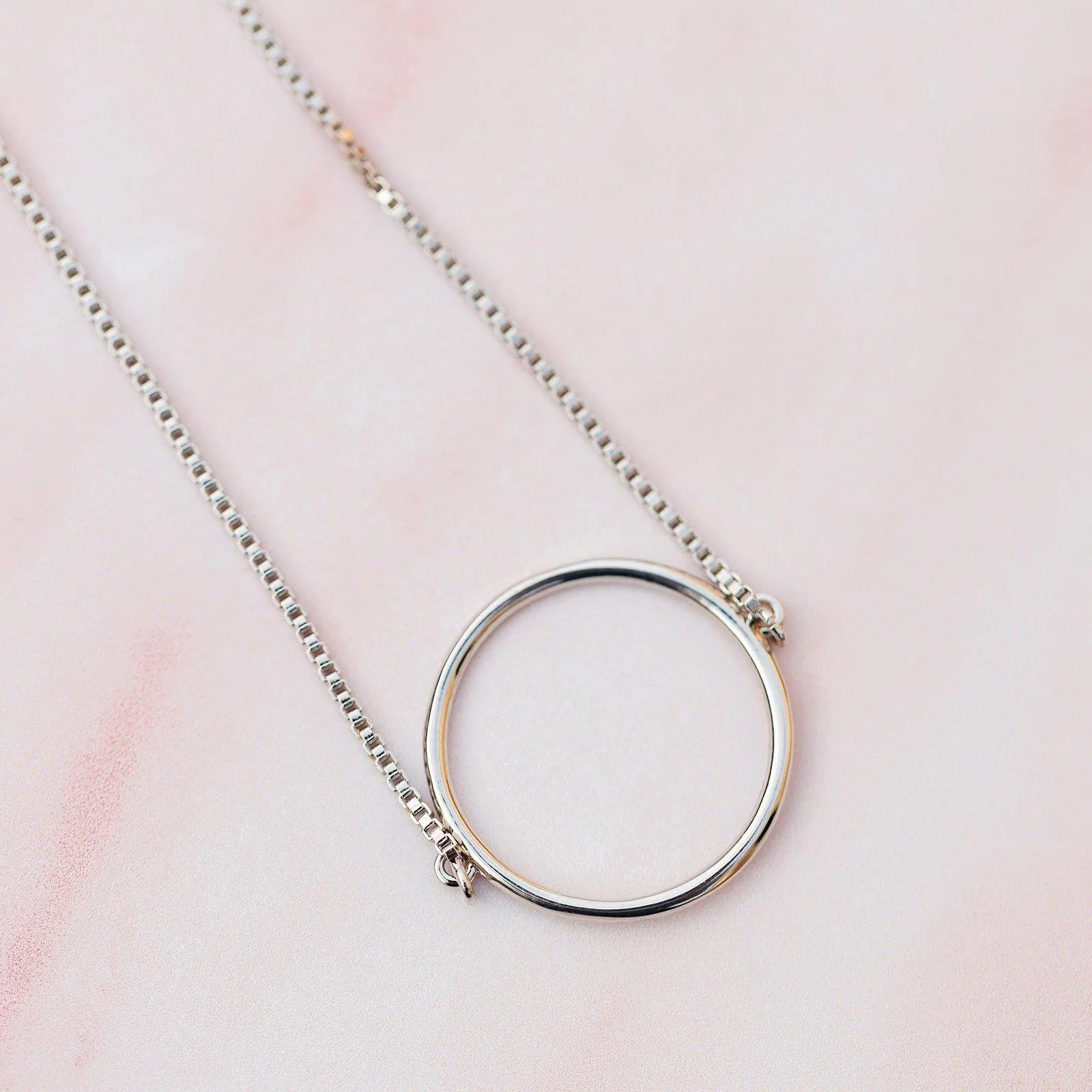 Circle Choker