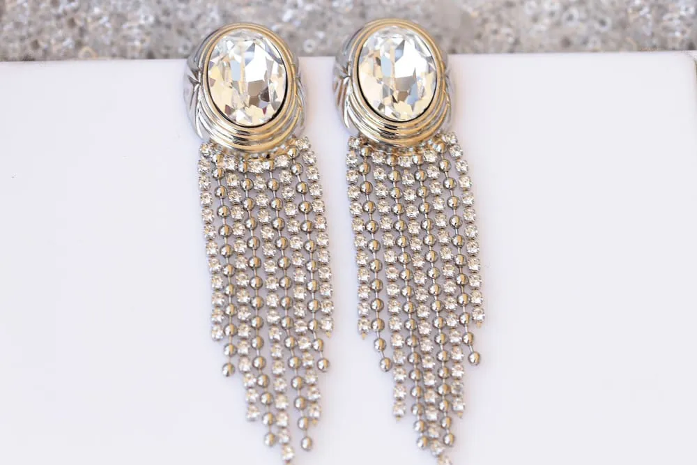 CLEAR TASSEL EARRINGS