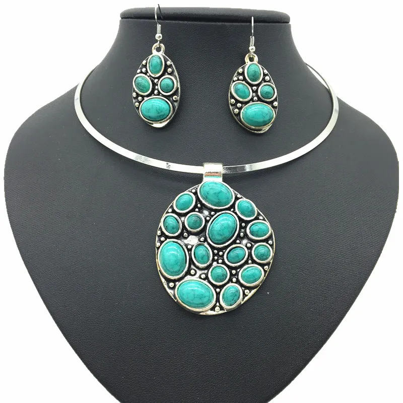 Ethnic Style Vintage Turquoise Pendant Choker Set with Amazon Collar Necklace