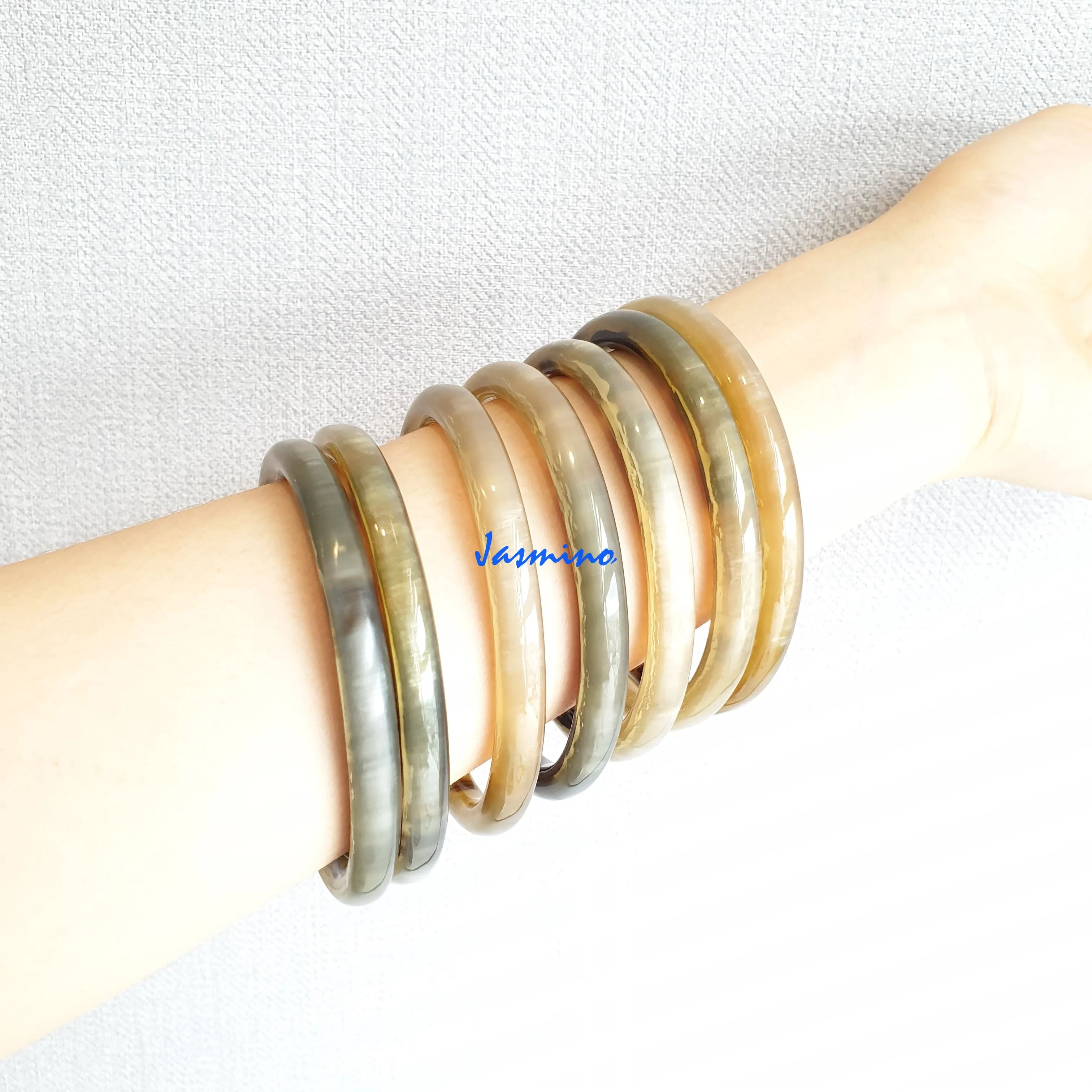 Hypoallergenic Minimalist Horn Bangle Bracelet J17367 [Set 7 bracelets]