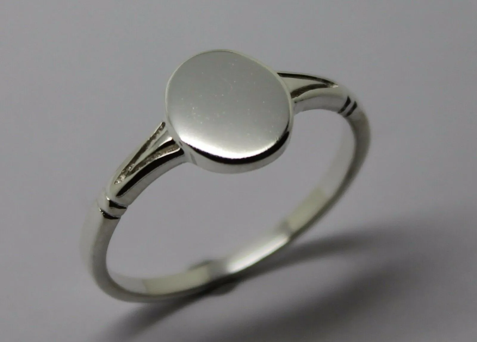 Kaedesigns New Size R Solid Sterling Silver 925 Oval Signet Ring