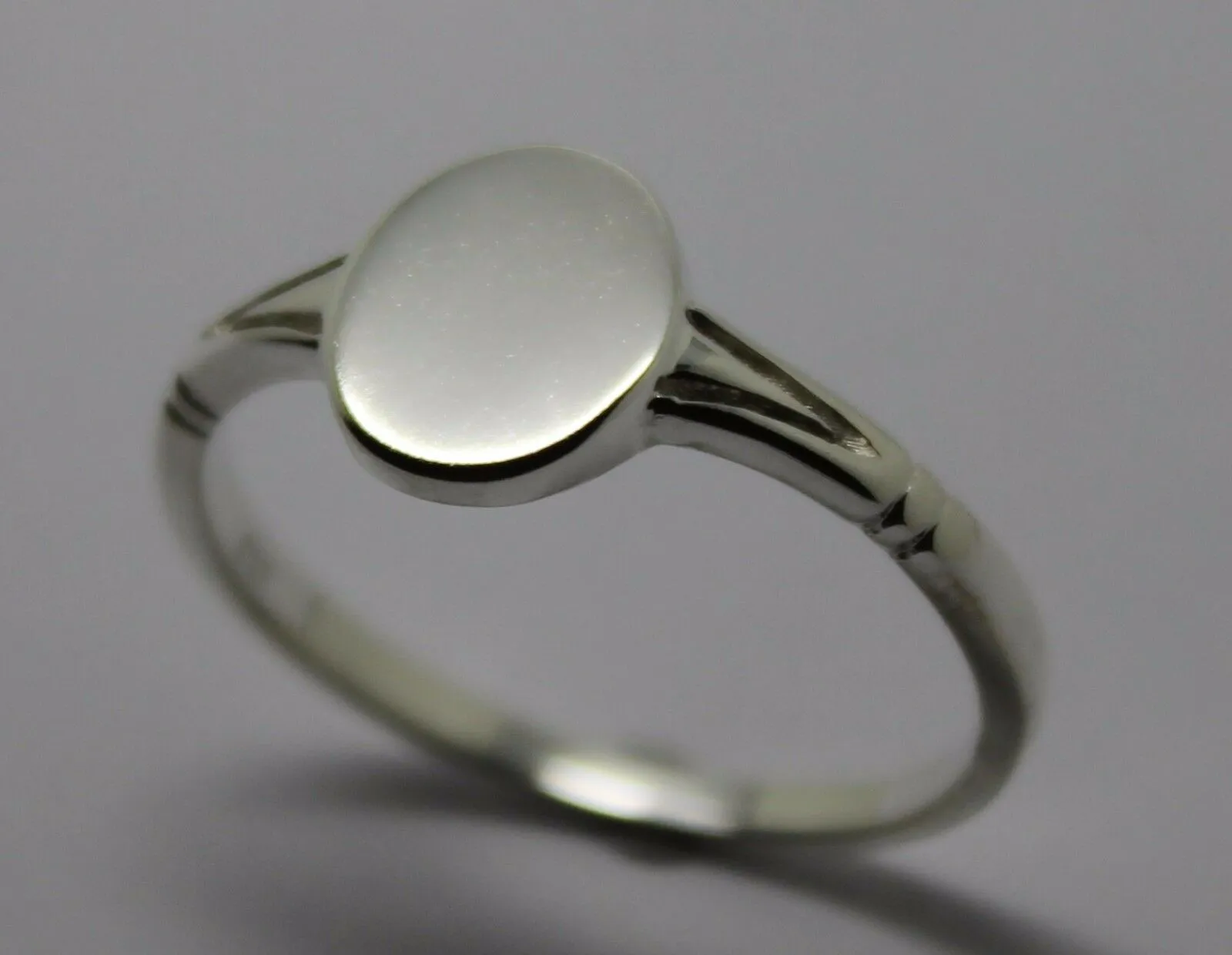 Kaedesigns New Size R Solid Sterling Silver 925 Oval Signet Ring