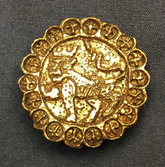 Later Medieval belt mount with lion - G49