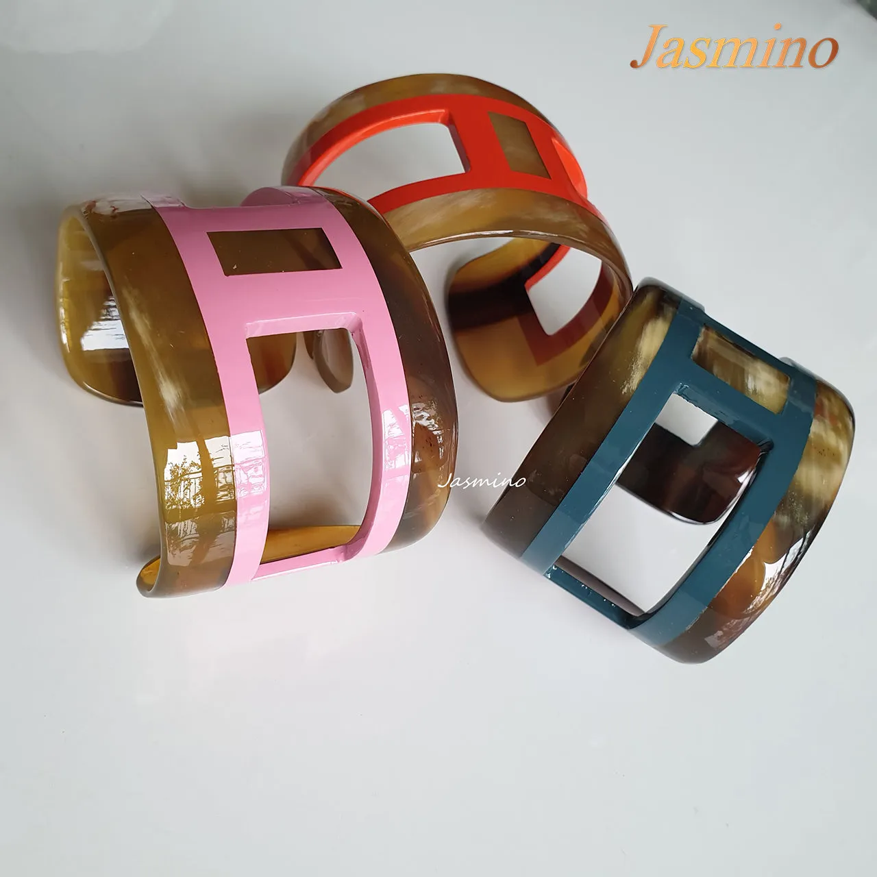 Natural Handmade Bracelet Cuff J17594, Made by Buffalo Horn and Lacquer