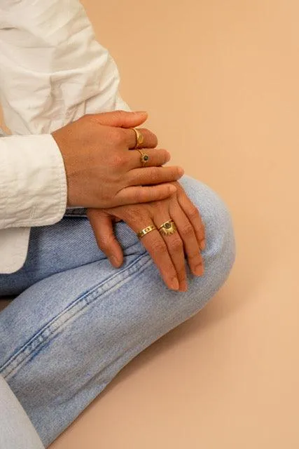 Sunflower Signet Ring