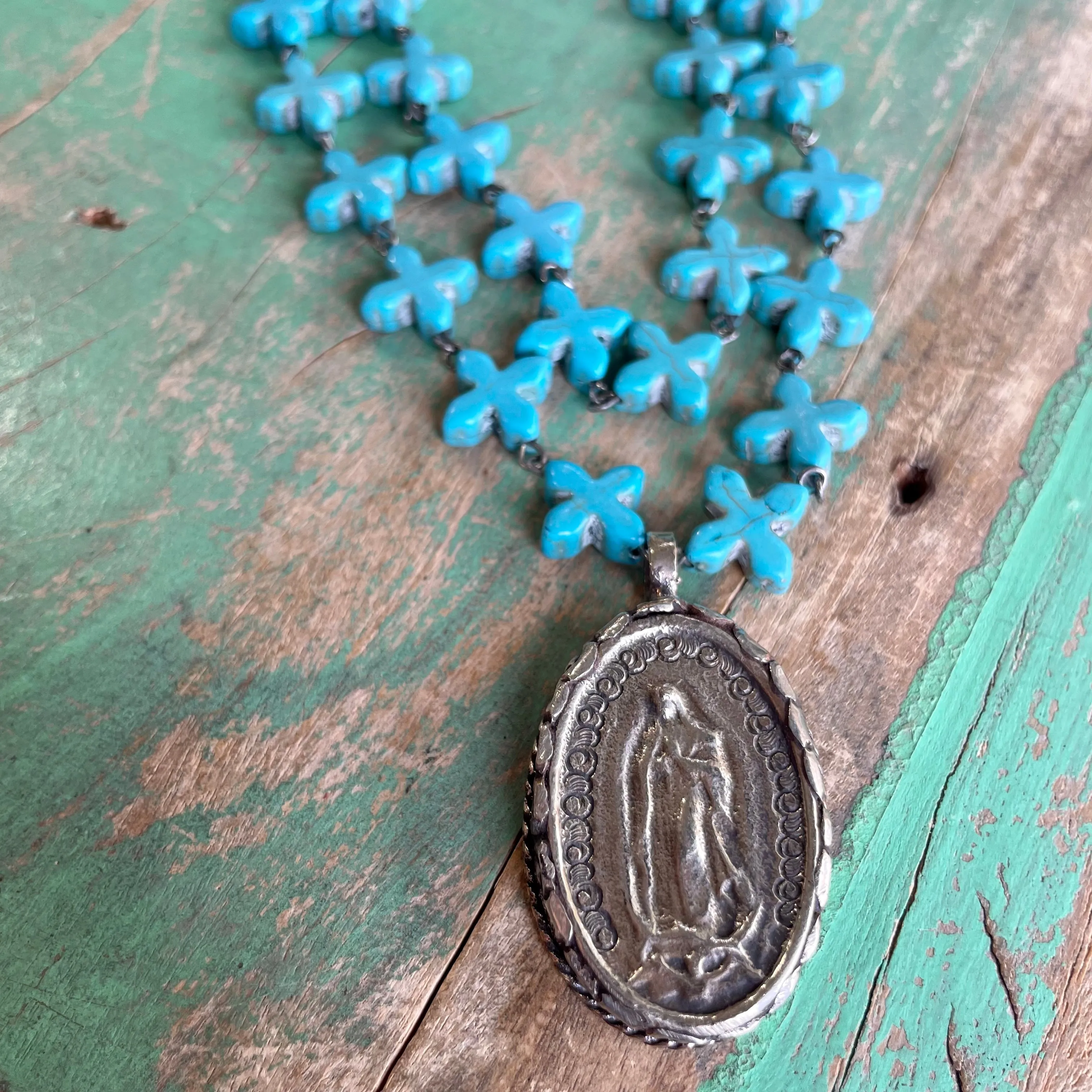 Turquoise Cross Link Double Layer Necklace and Earrings Set