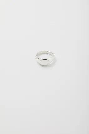 Type 001 Classic Signet Ring