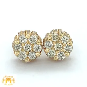 Yellow Gold Flower shaped Earrings with Round Diamond