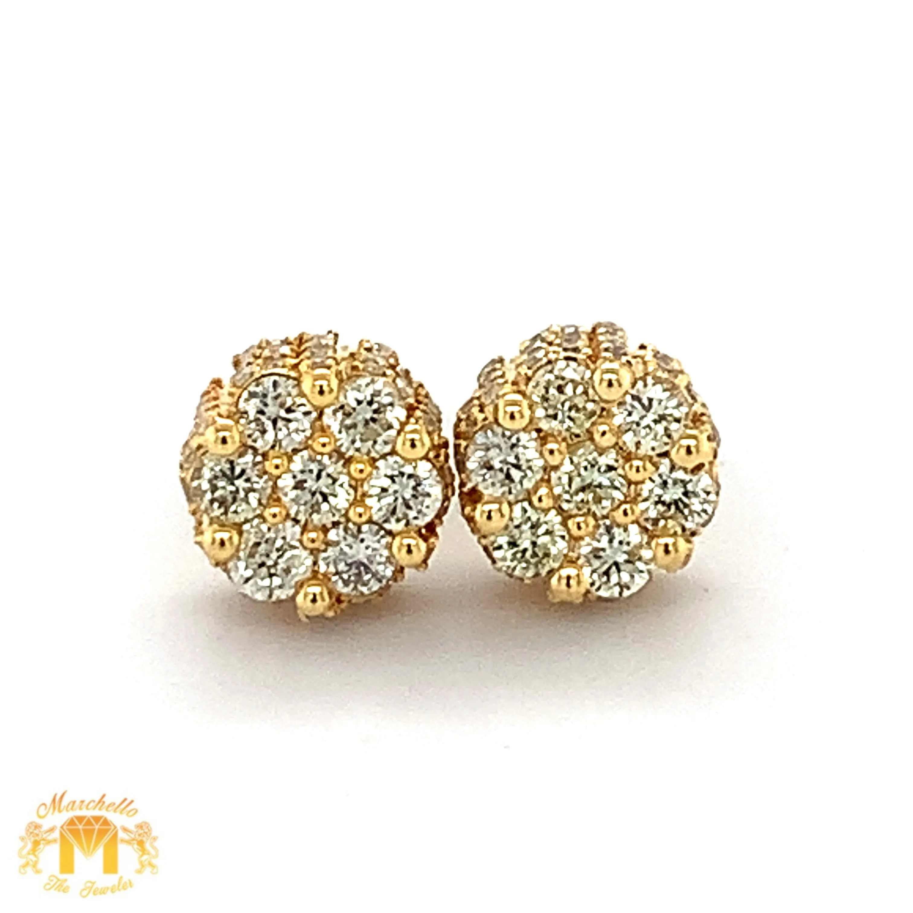 Yellow Gold Flower shaped Earrings with Round Diamond